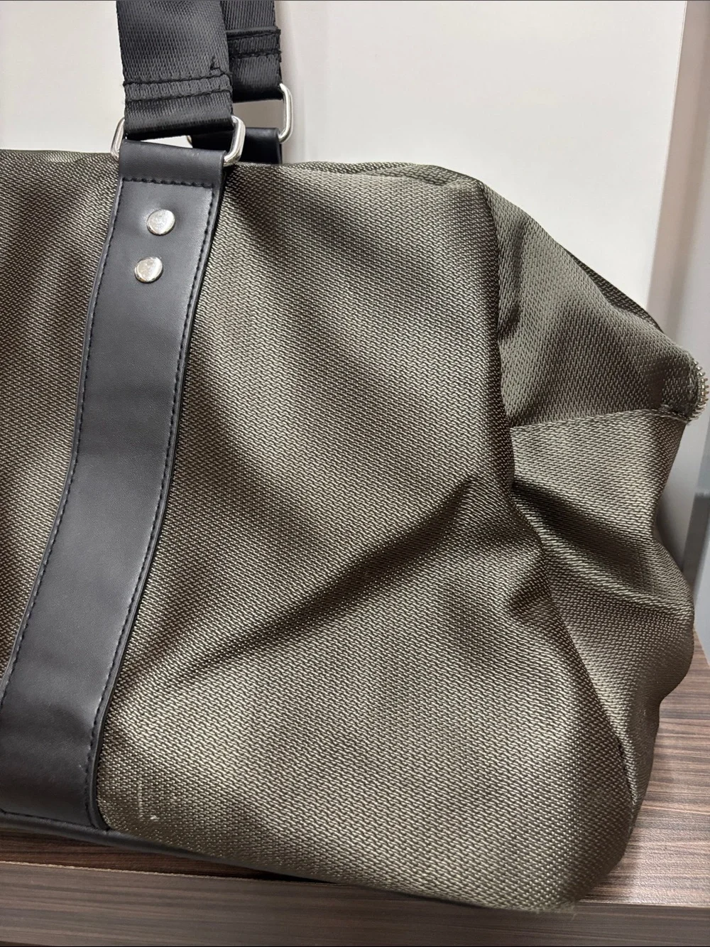 Versace Parfums Olive Green and Black Travel Duffle Bag - Broken Zipper